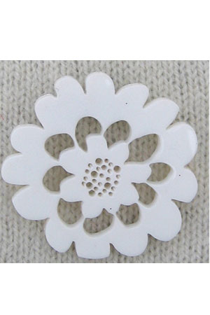 large flower brooch white large flower brooch white