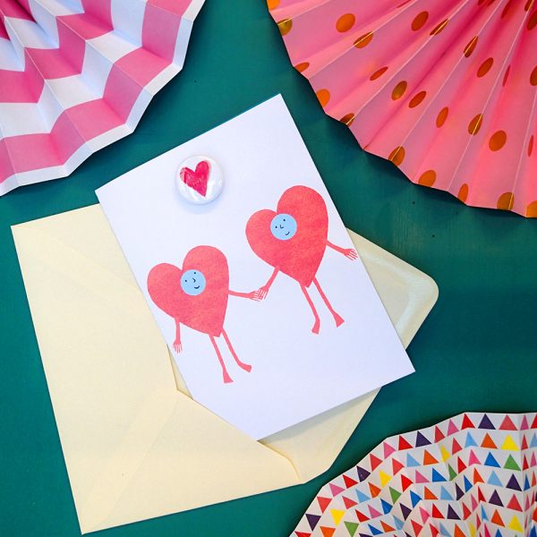heart couple greeting card with pin badge